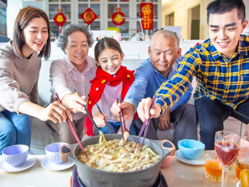 過年圍爐吃火鍋，湯一直滾把普林都煮出來了？食品博士「高普林食物真相」：痛風這樣吃火鍋反而更健康